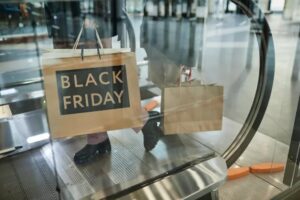 Estratégias para fidelizar clientes pós-Black Friday